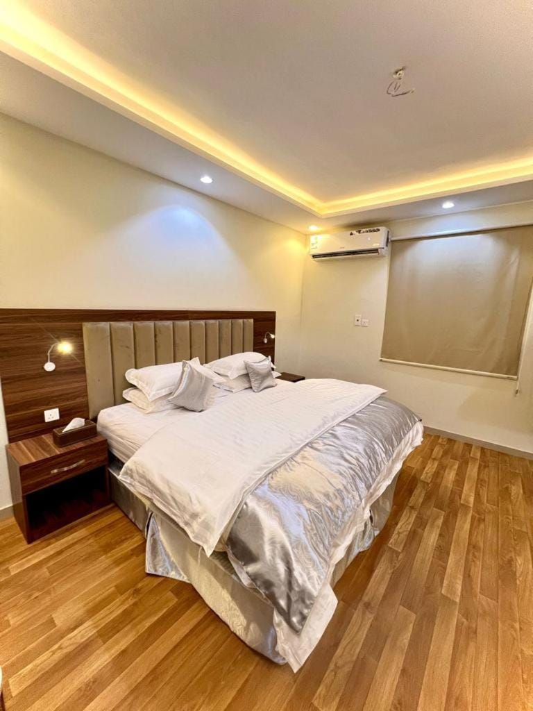 شقق العرين للشقق المخدومة Apartment hotel in Jeddah