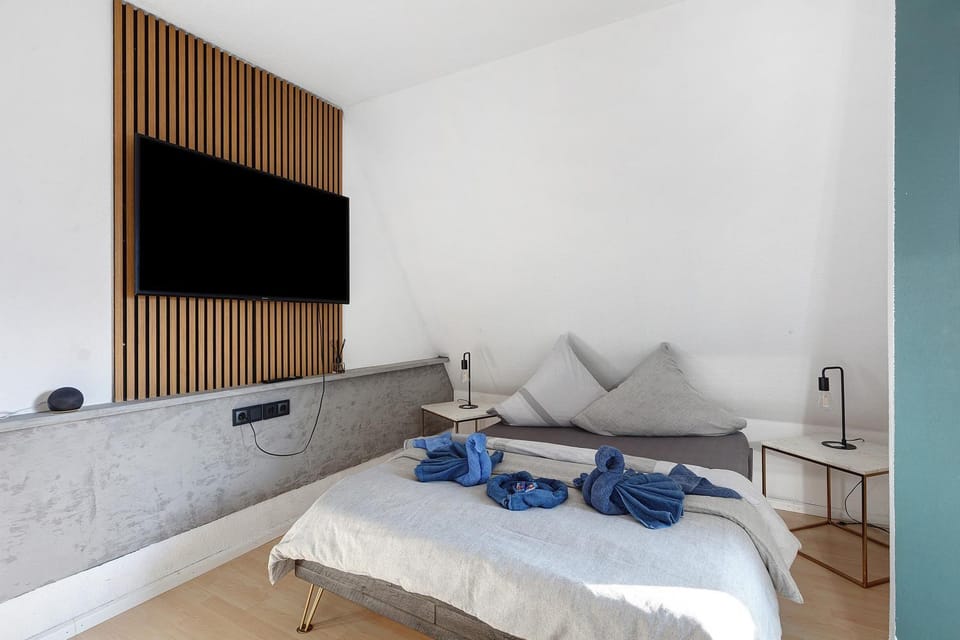 Living room, Bedroom