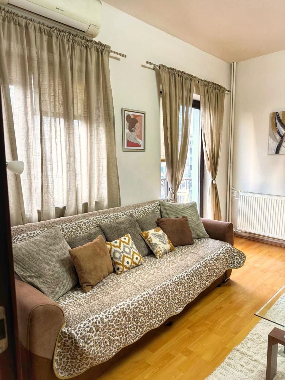Nasaly Urban Stay Apartment in Bucharest