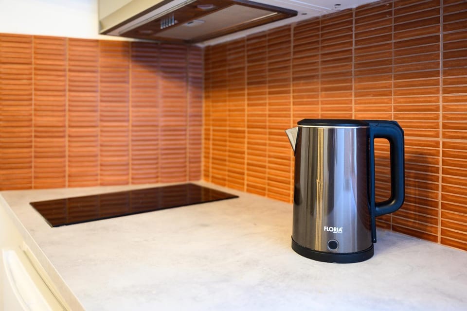 Coffee/tea facilities, Kitchen or kitchenette