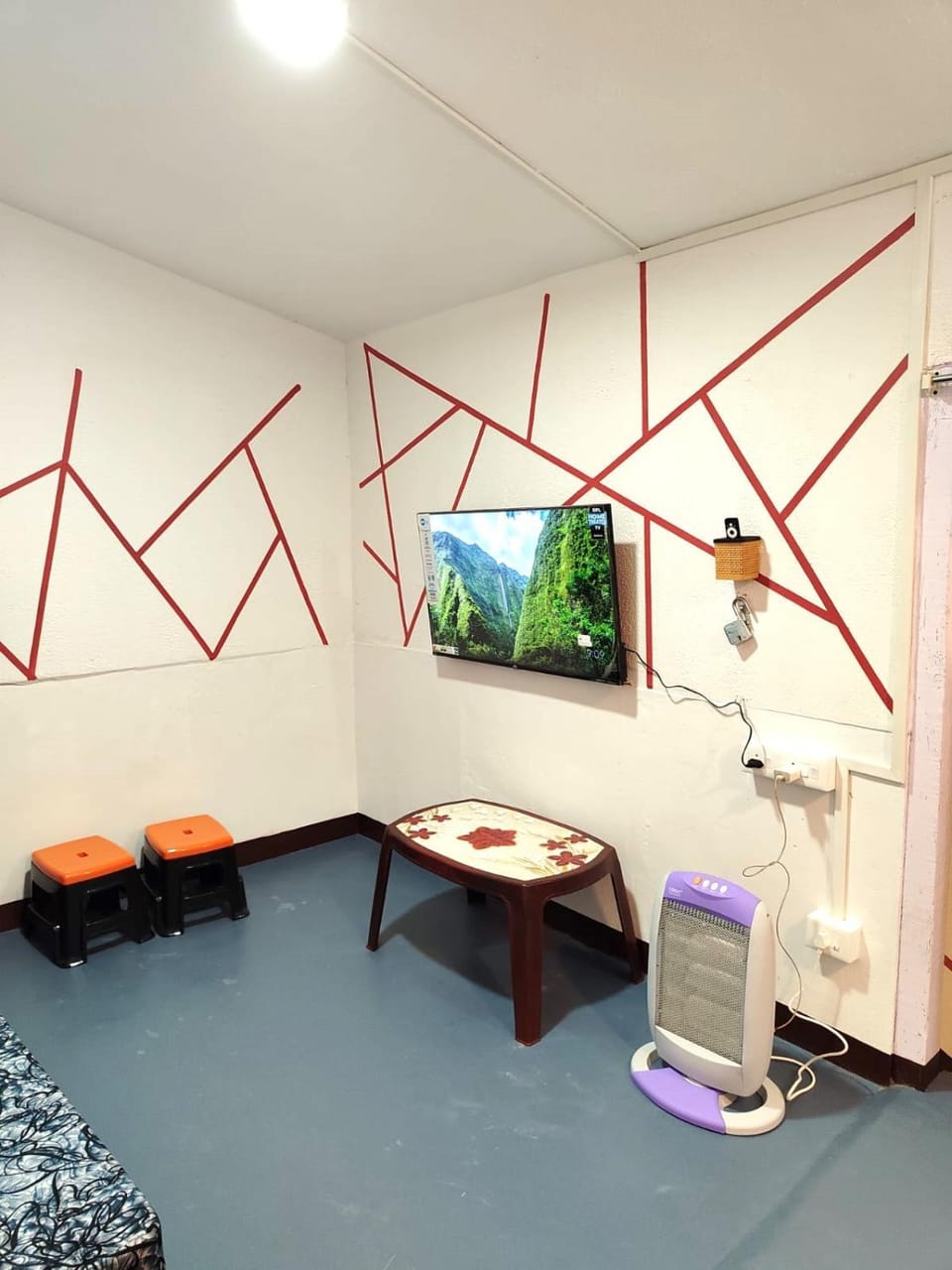 Communal lounge/ TV room, Bed, TV and multimedia, Photo of the whole room, Evening entertainment