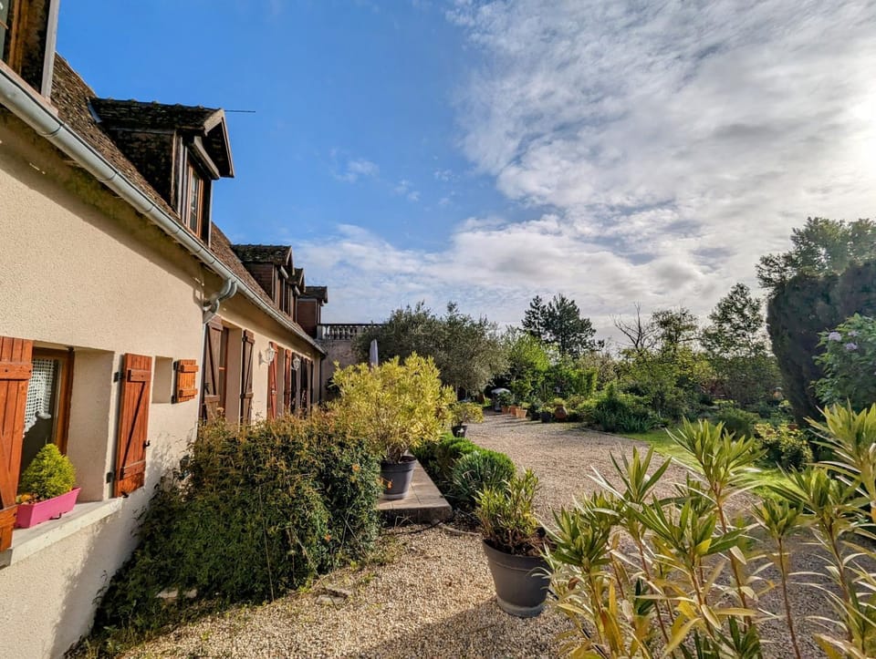 Property building, Garden view