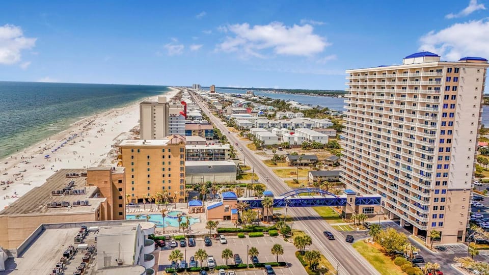 Crystal Tower 906 by Vacation Homes Collection Apartment in West Beach