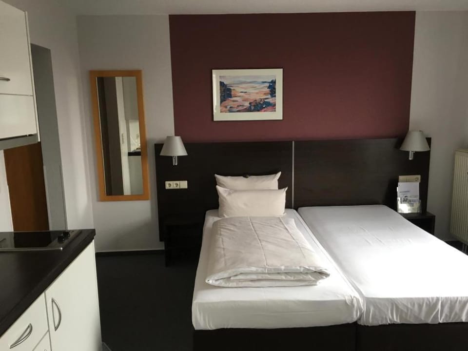 Sindel Living 2 single bett Zimmer in 3 star Hotel Apartment in Baden-Württemberg