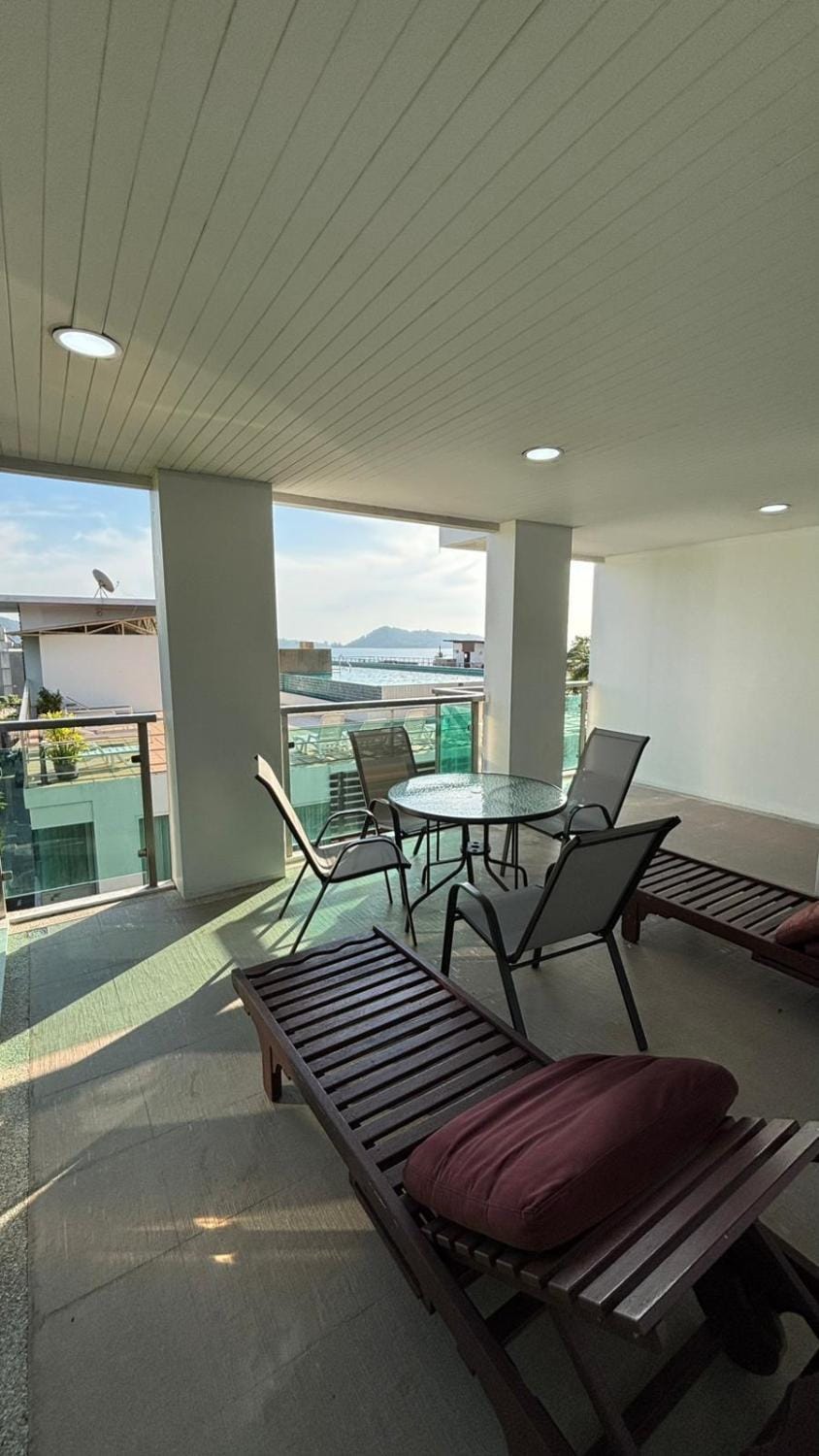 View (from property/room), Balcony/Terrace