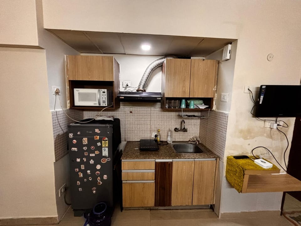 The night view Bed and Breakfast in Noida