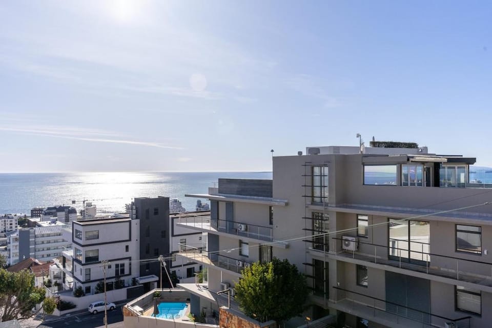 Couples Escape Apartment in Sea Point