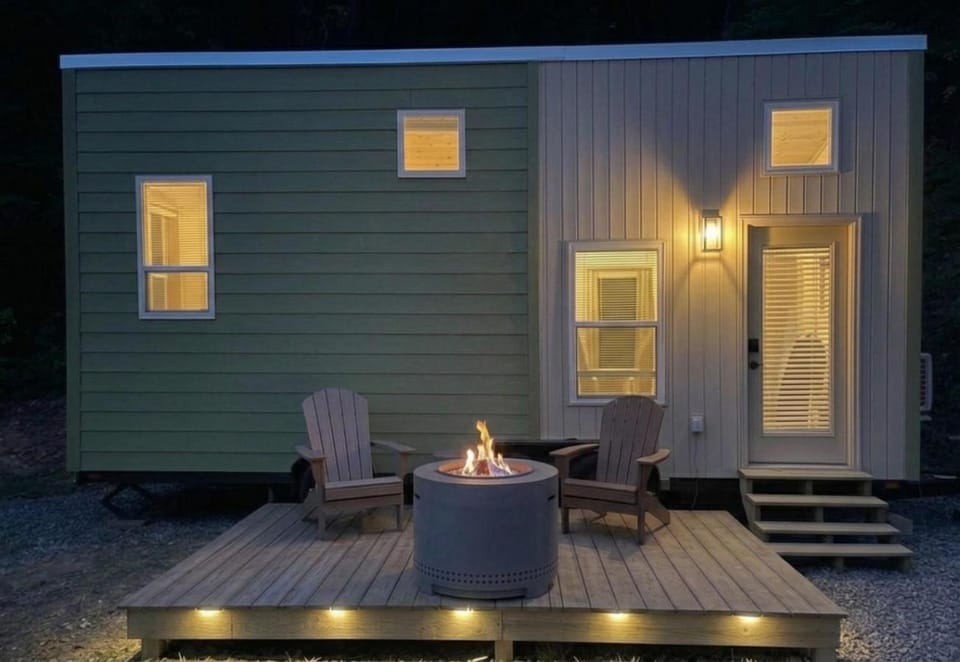 Riverfront | Hikes, Rafting & Smokies Close! Apartment in Dillsboro