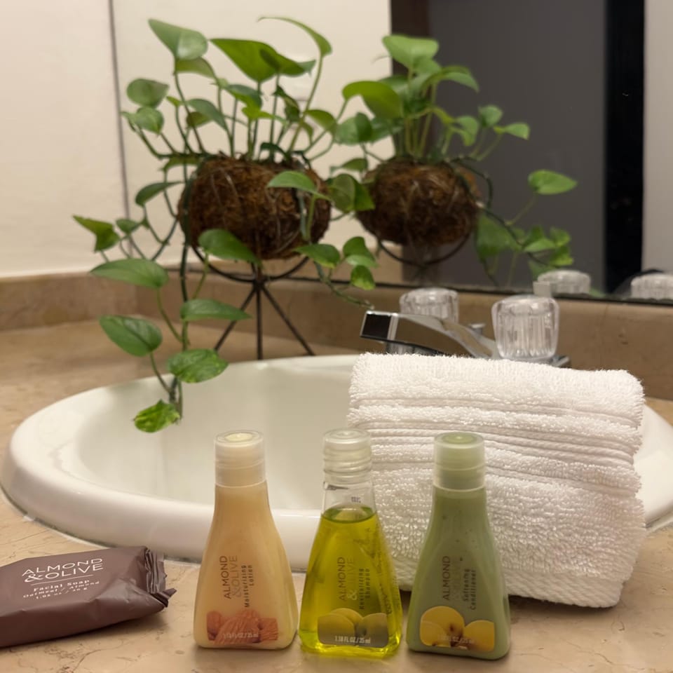 Bathroom, towels