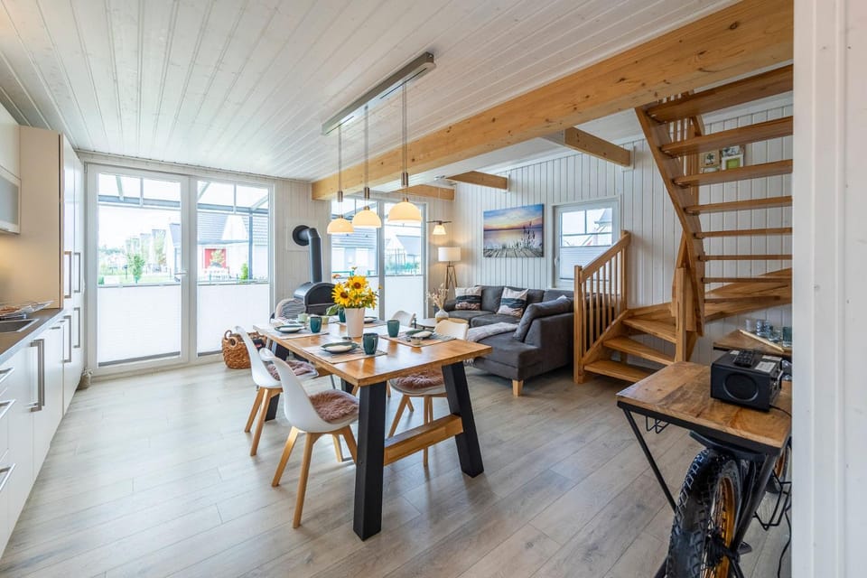 Komfortables Ferienhaus mit Feldblick und Hafen House in Wandlitz