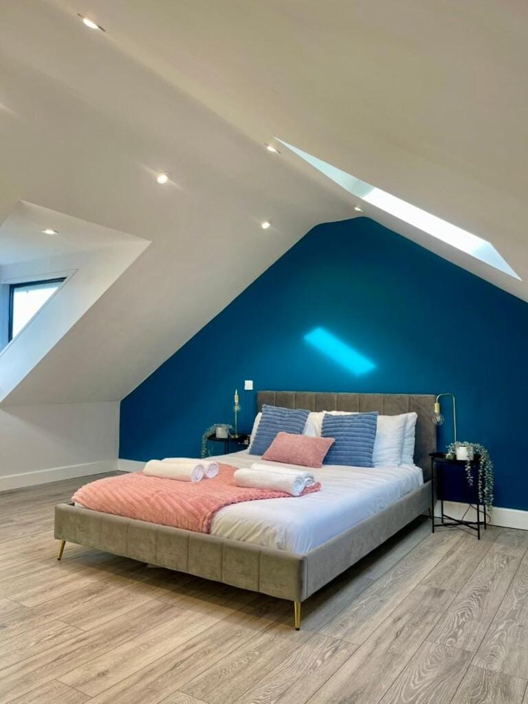 Convenient 3 bed in central Faversham with parking Apartment in Borough of Swale