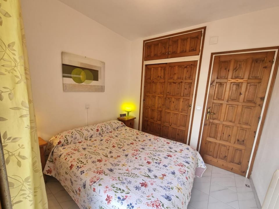 Casa familiar cerca de Cala Montgó - HISP-236-189 House in L'Escala