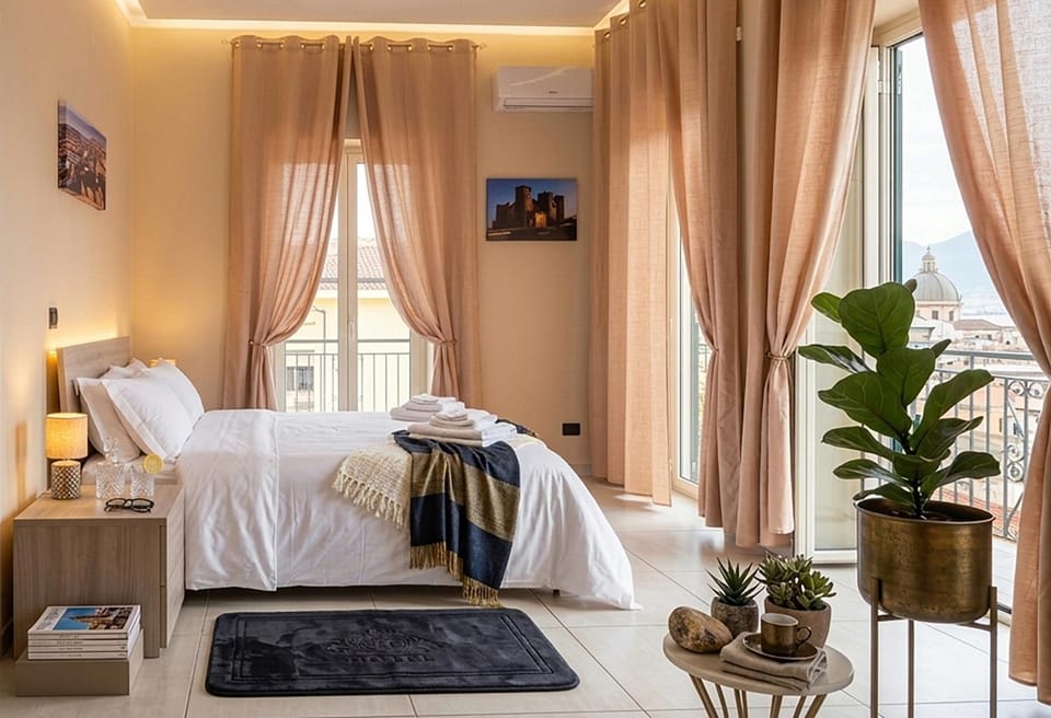 Bed, Photo of the whole room, Bedroom
