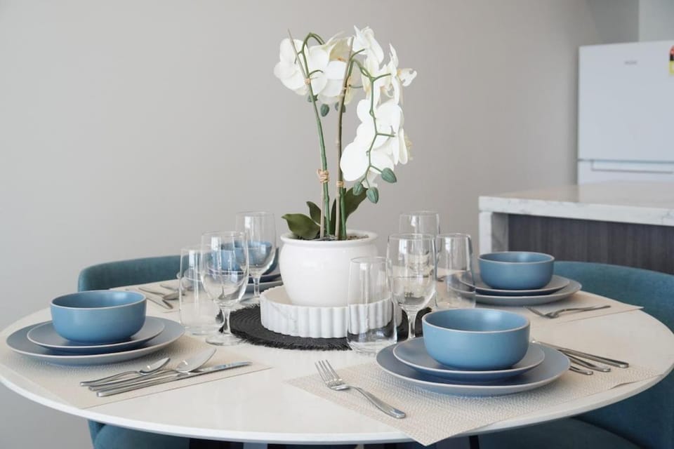 SOP 42 Stylish and Cosy 2 Bedroom Apt Apartment in Lidcombe