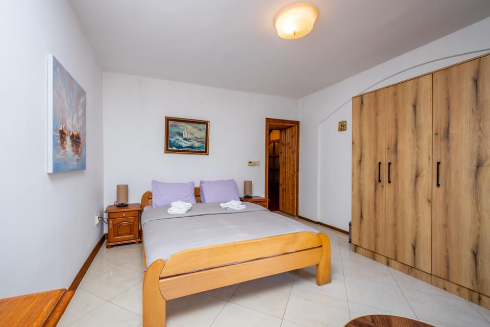 Tara Rooms In The Heart Of Old Town Kotor Vacation rental in Kotor