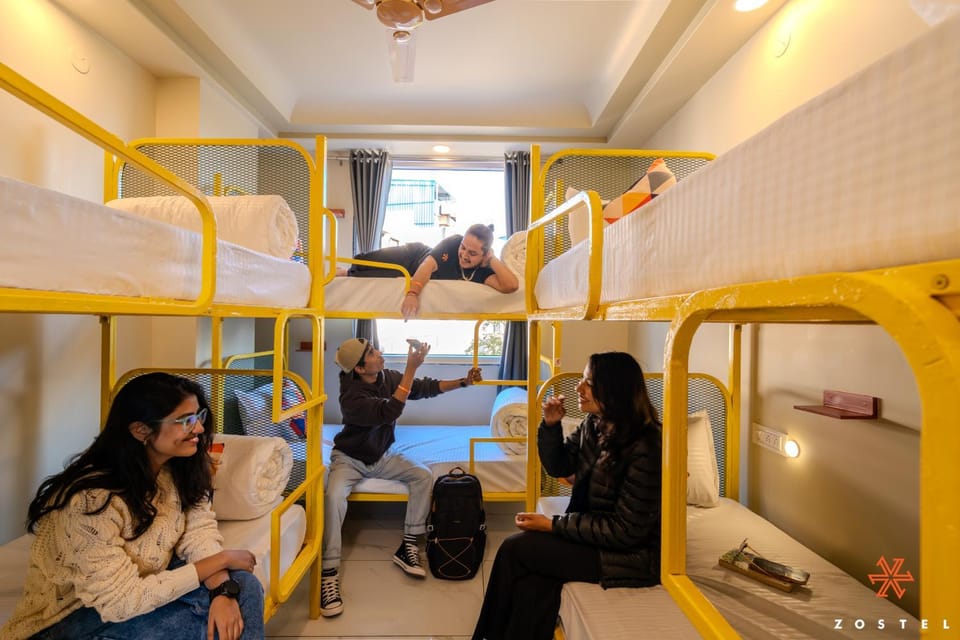 Bed, People, Bedroom, group of guests, bunk bed