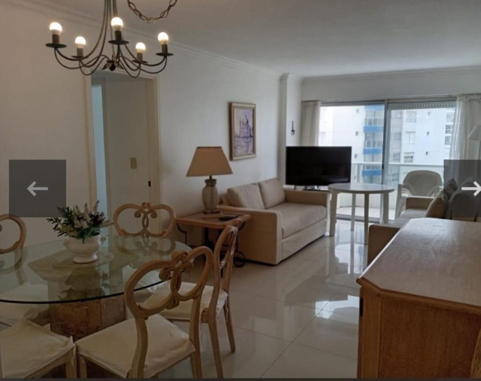 Apartamento Torre Marina II - Vista al Mar - Parada 5 Playa Brava - a 150 m de la Playa Apartment in Punta del Este