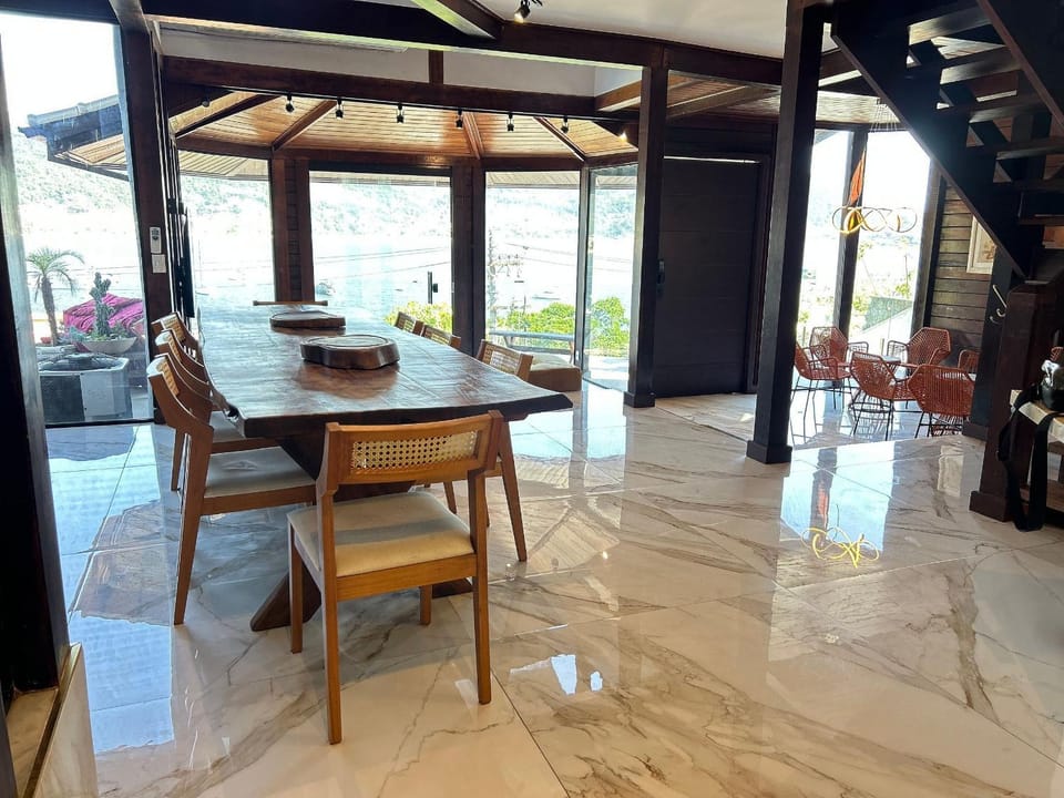 MAISON FRÓES - Vista deslumbrante para a Praia de São Francisco House in Niterói