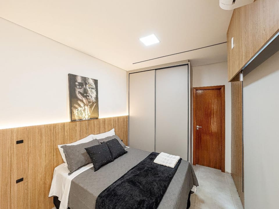 Bed, Seasons