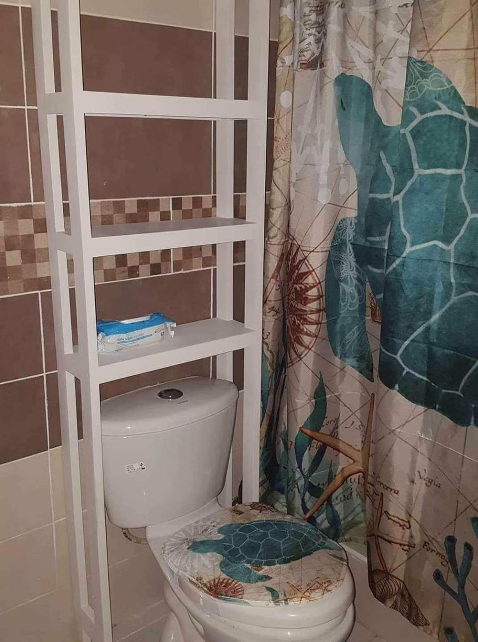 Private studio apartment with eat in kitchen Apartment in Los Melones