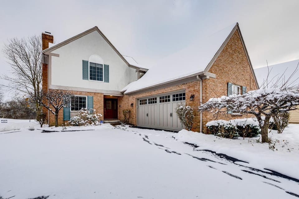 7 Mi to Dtwn Toledo: Spacious Family Home! House in Ohio