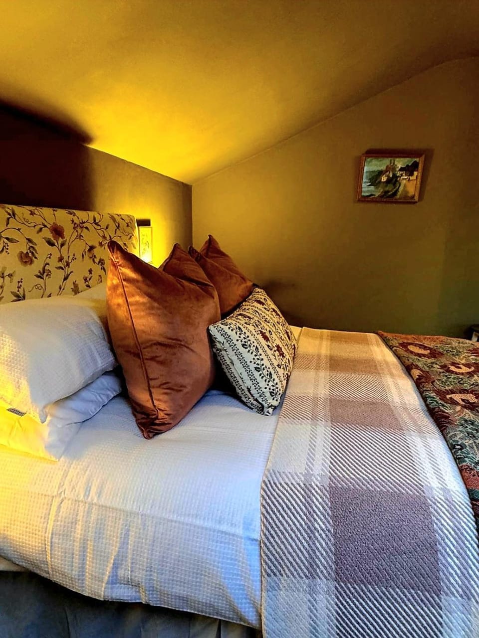 Victorian Villa with Sea Views Apartment in Scotland