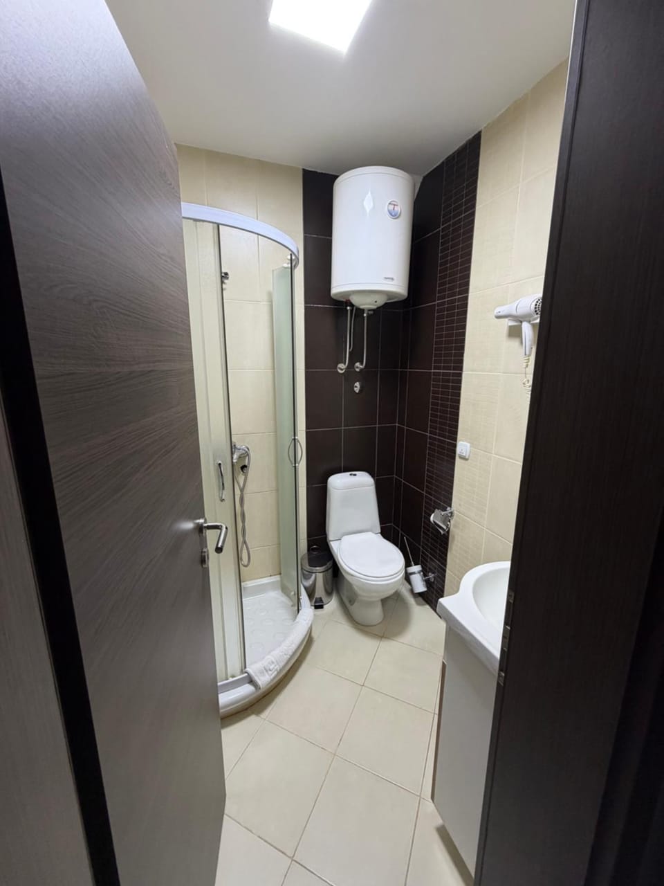 Shower, Toilet, Bathroom