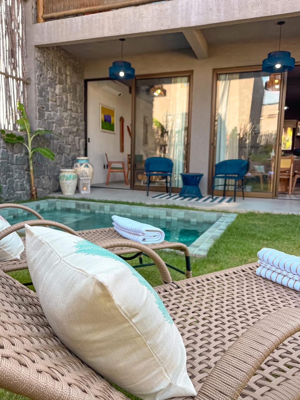 Garden, Swimming pool, sunbed