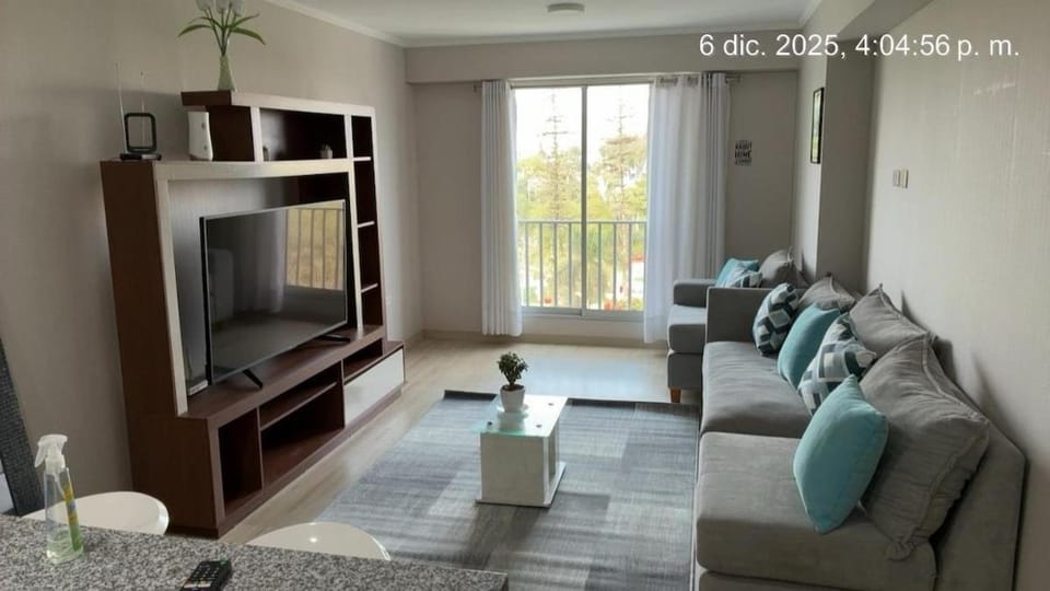 Cozy apartment overlooking Parque de las Aguas Apartment in Lima