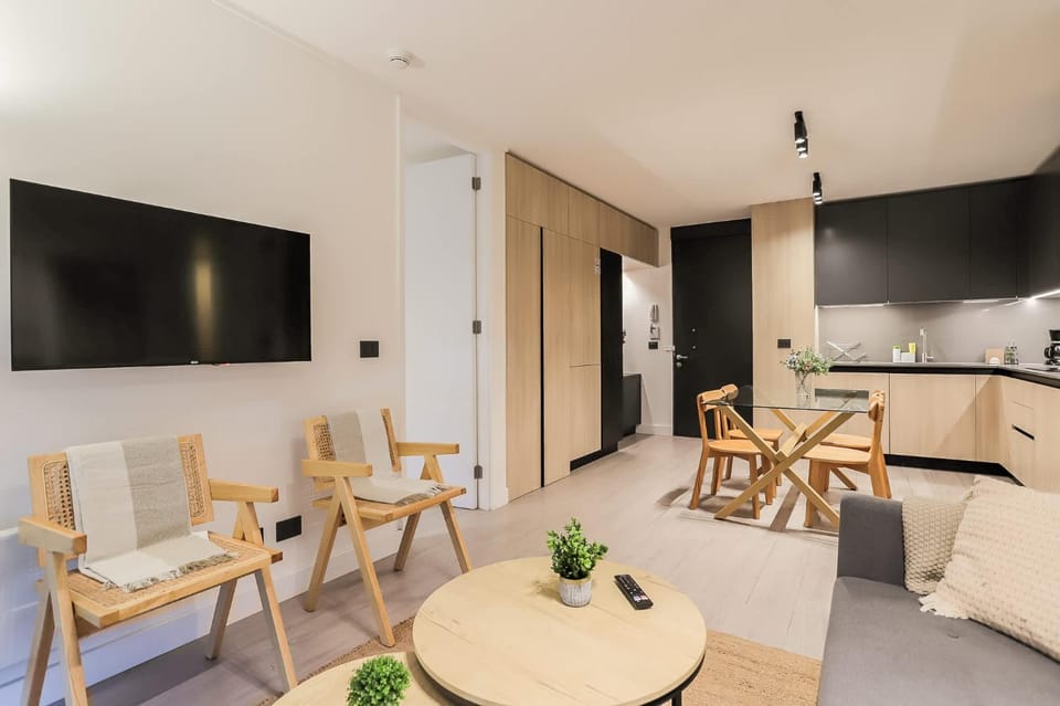 Comfort & Style 2BR Las Condes Apt perfect for 5 Apartment in Las Condes