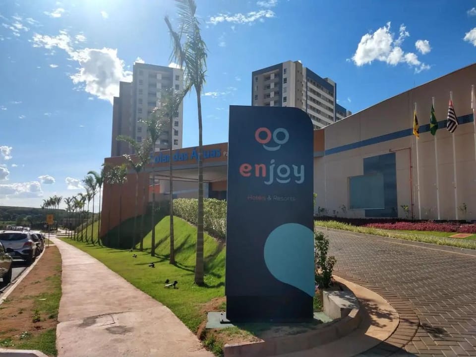 Enjoy Solar das Aguas Park Resort Apartment in Olímpia