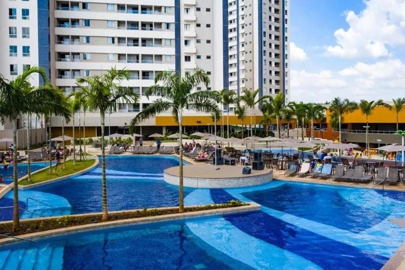 Swimming pool, sunbed