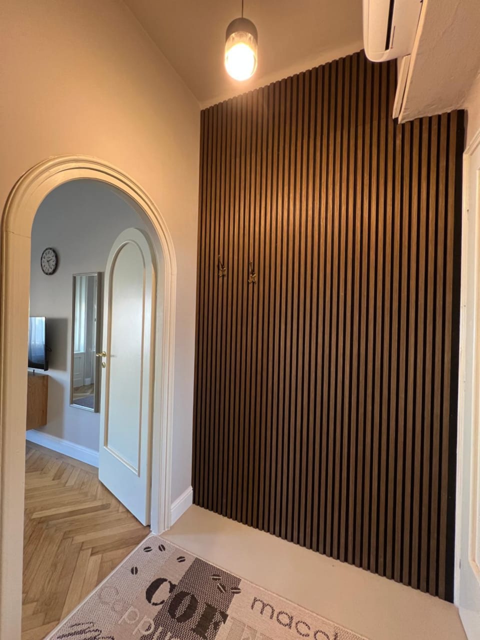 Decebal Relax Room Apartment in Timiș County