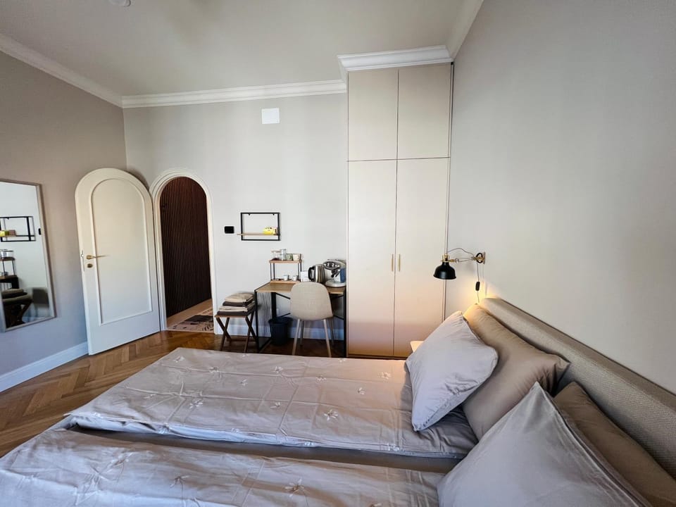 Decebal Relax Room Apartment in Timiș County