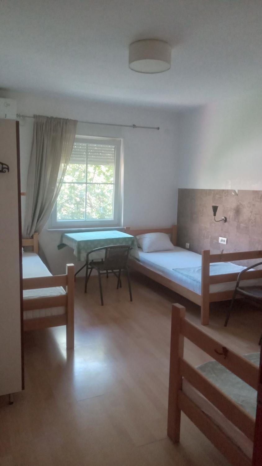 Silva- sobe i apartman Hostel in Dubrovnik-Neretva County