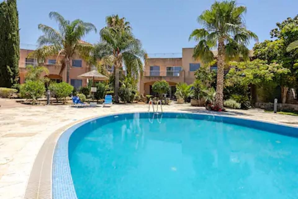 Pool view, Pool view, Swimming pool, Swimming pool, Swimming pool, sunbed, sunbed