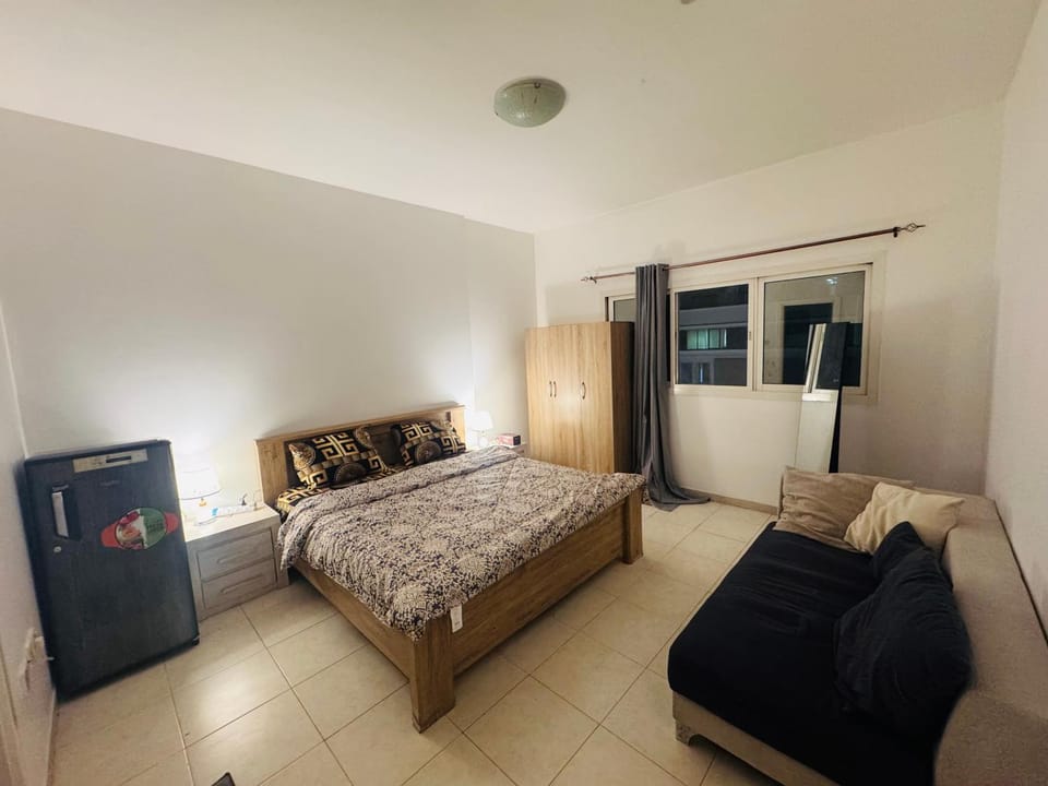 Brands 602 Vacation rental in Al Sharjah