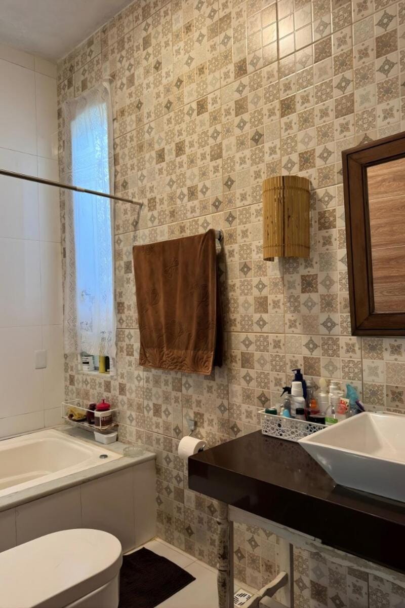 Bathroom, Bath