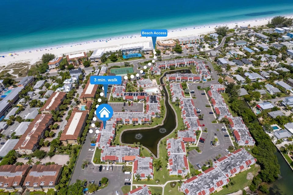 Hello Darling at Runaway Bay 177 by SeaBreeze Vacation House in Bradenton Beach
