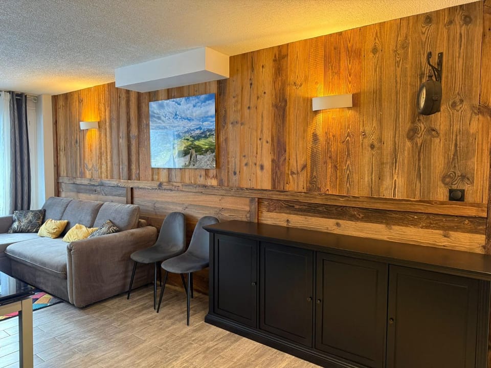 MyHome - Beau T2 rénové Tichot centre Val Claret Apartment in Tignes