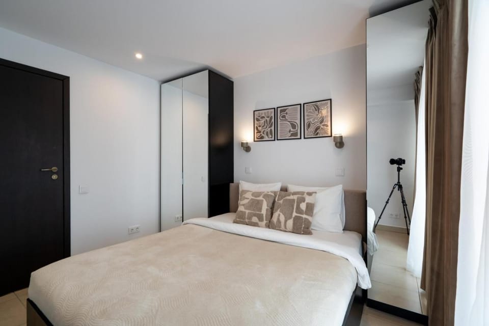 Bed, Bedroom, wardrobe