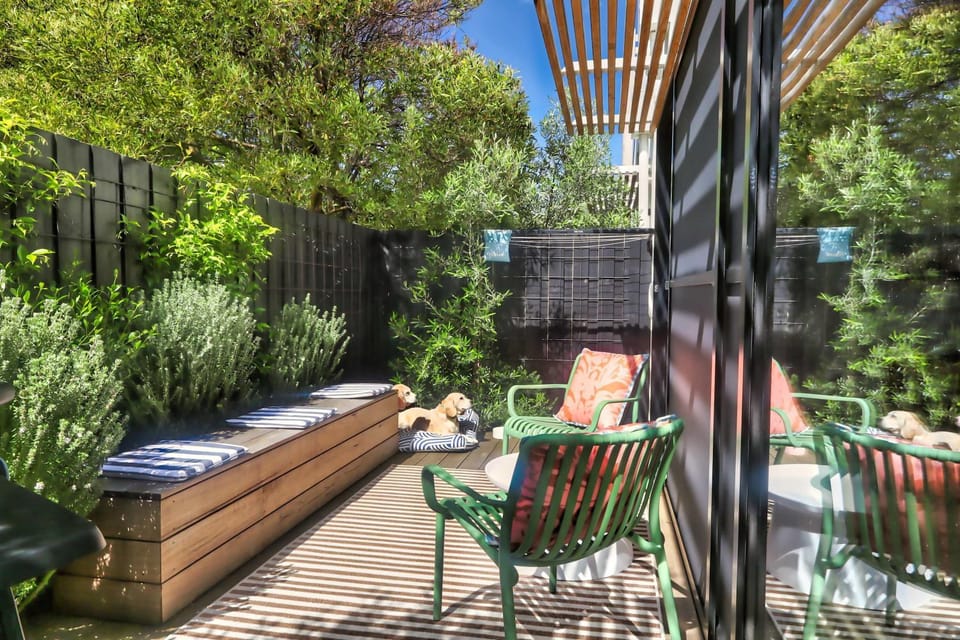 Central Ocean Grove Hideaway Pet Friendly Apartment in Ocean Grove