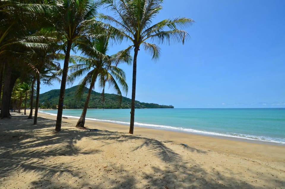 Off site, Day, Neighbourhood, Beach
