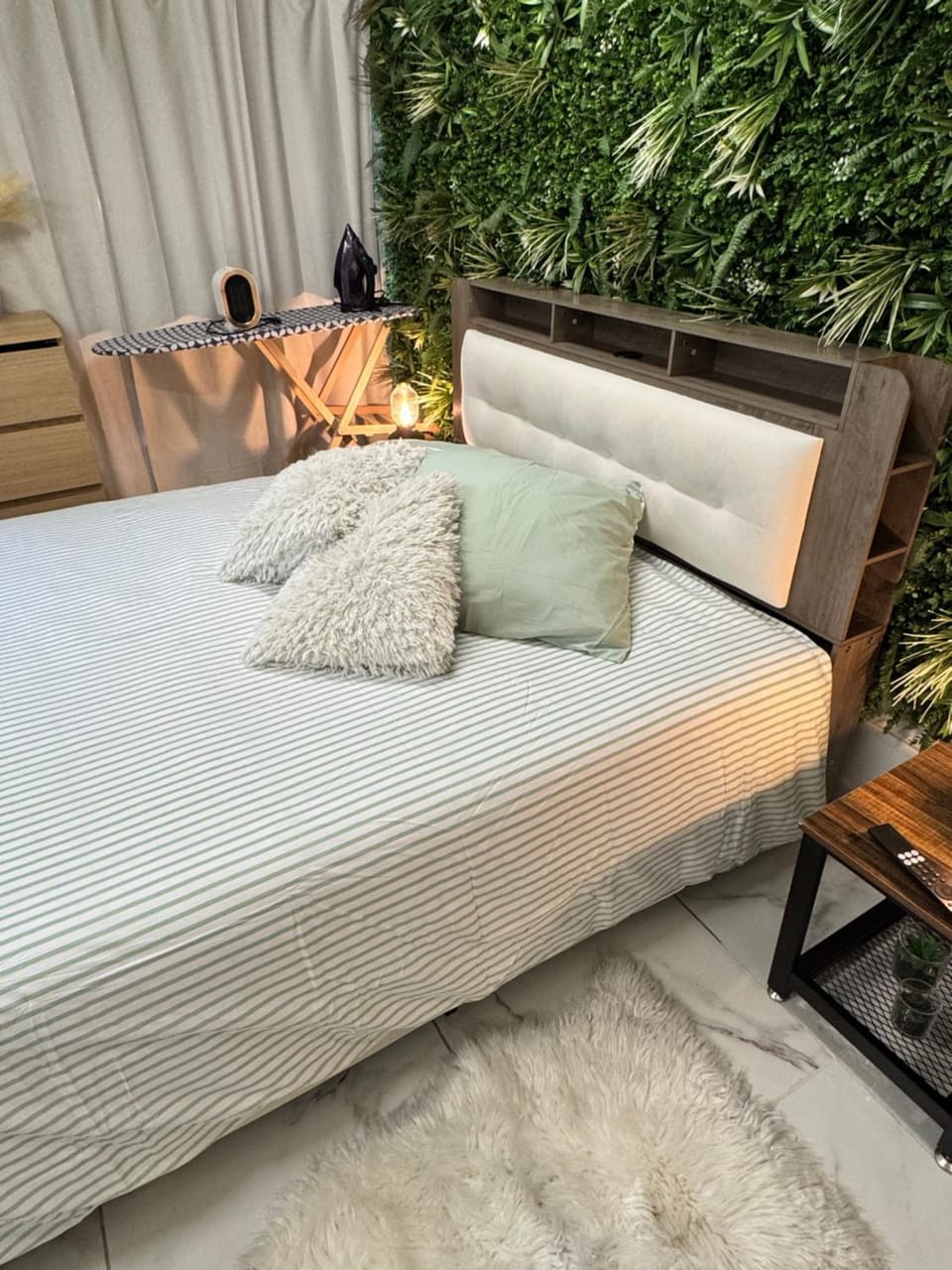Modern suite with jacuzzi Villa in Toulon