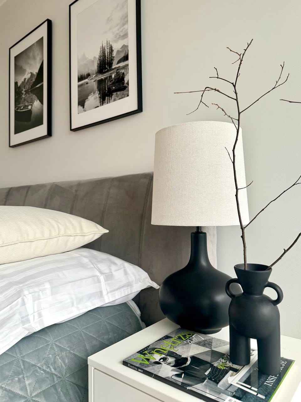 Bed, Photo of the whole room, Decorative detail, Bedroom