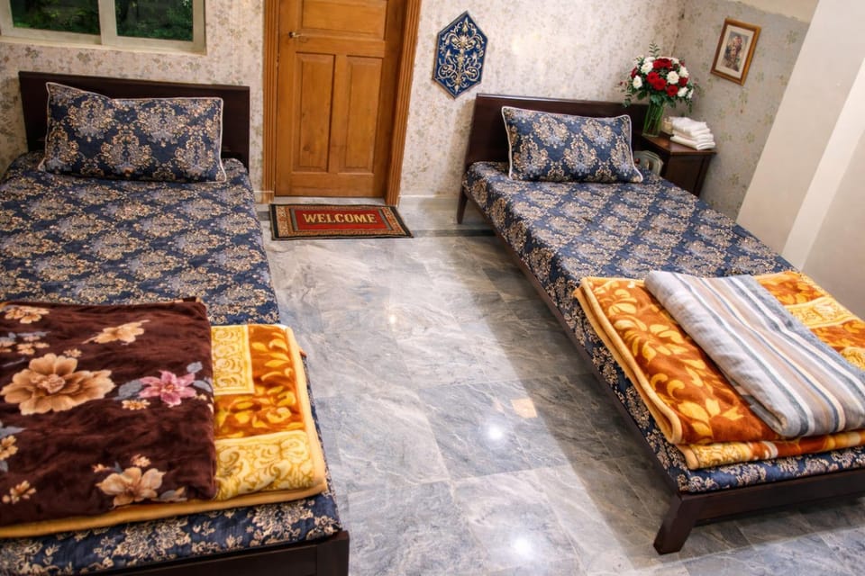 ALZAHIR HOTEL & Guesthouse Hotel in Islamabad Capital Territory