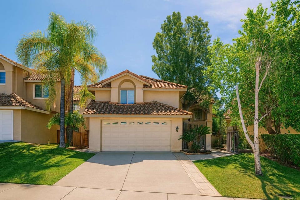 Peaceful Poolside Perfection near Wine Country House in Murrieta