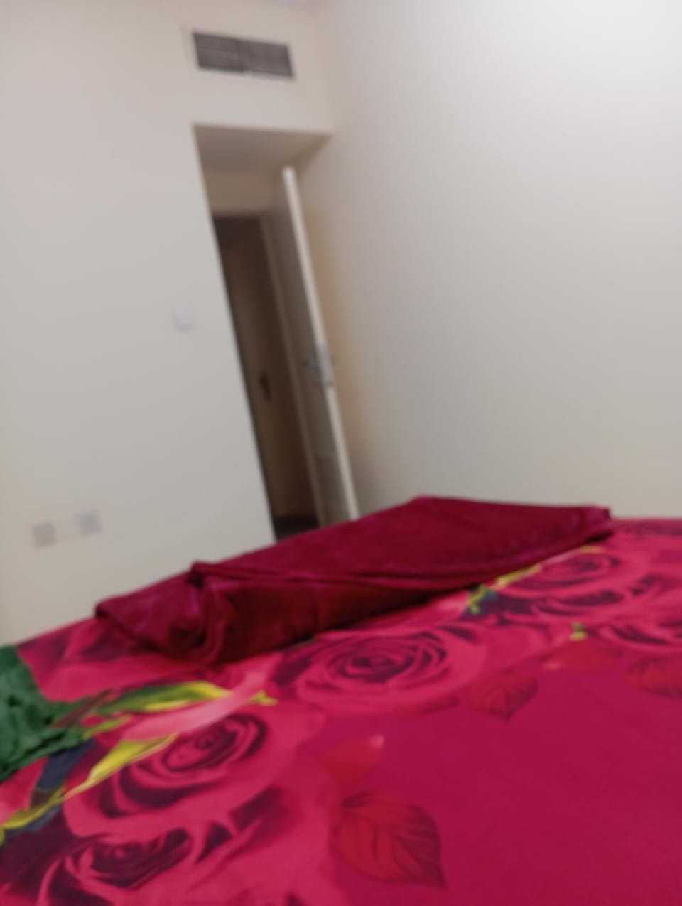 Happy living room stay Vacation rental in Al Sharjah