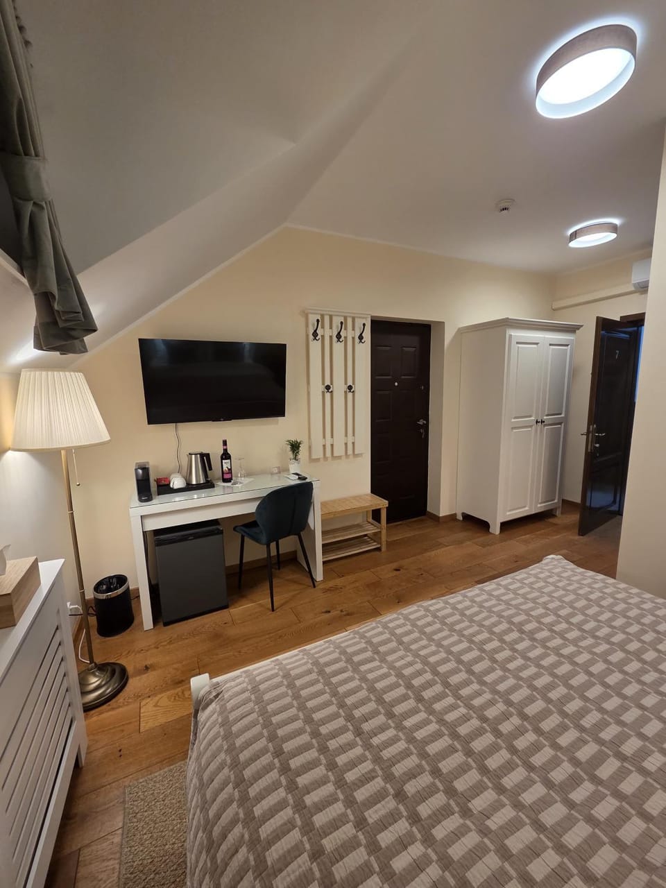 TV and multimedia, minibar