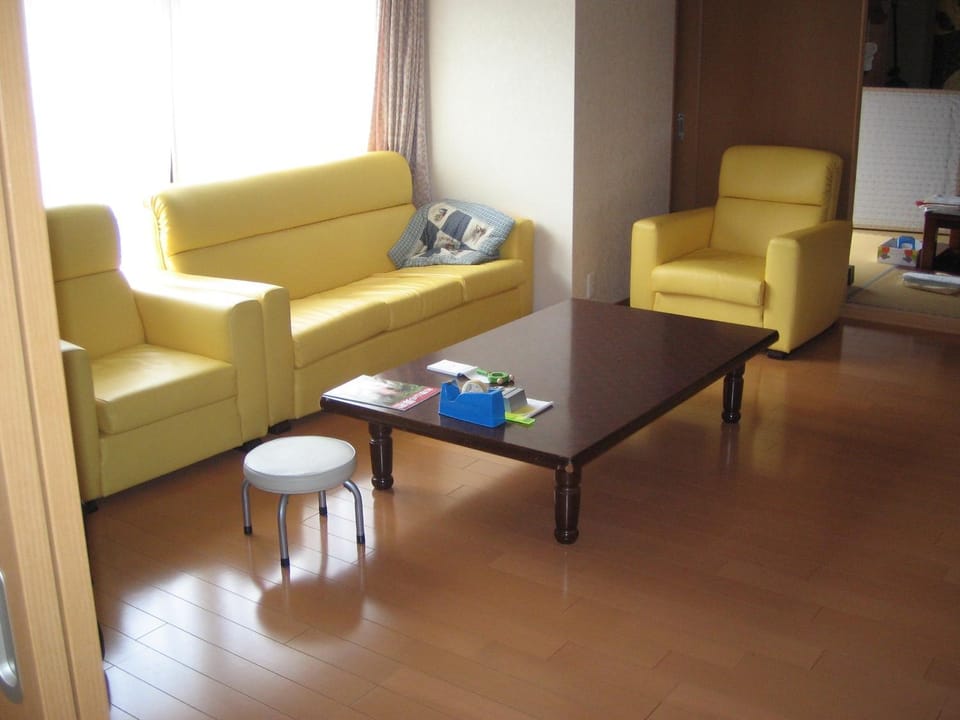 Decorative detail, Seating area